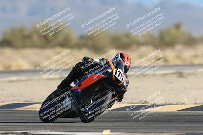 media/Dec-06-2025-CVMA (Sat) [[4a896cc04c]]/Race 8- Formula 40 MW and LW/